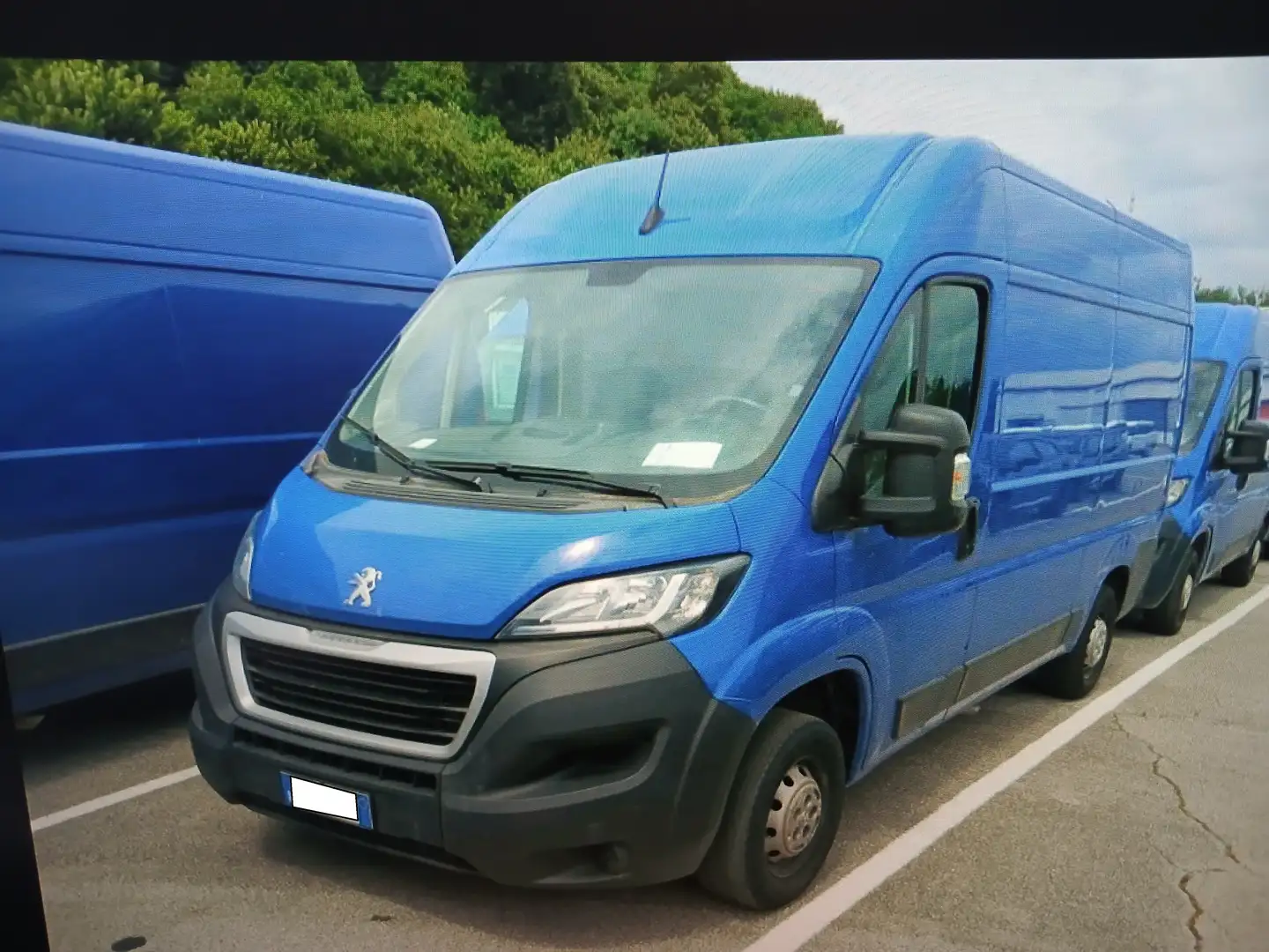 PEUGEOT Boxer 330 l2h2 2.2 bluehdi 140cv s & s